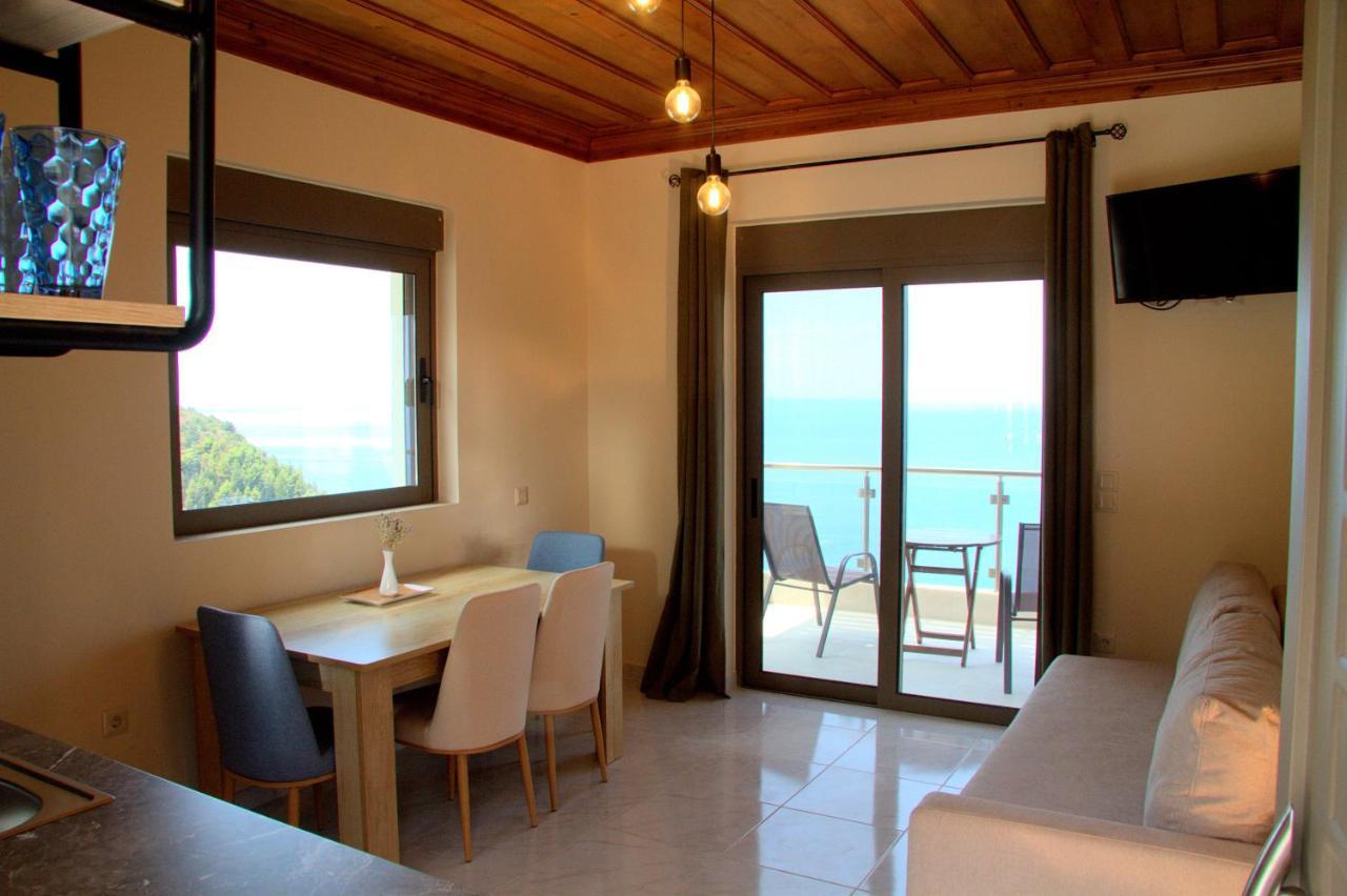 Melikiron Luxury Apartments Áyios Nikítas Buitenkant foto